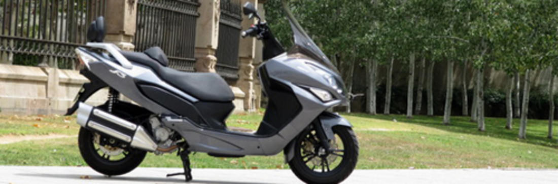 Prueba: Daelim S3 Fi 125 Touring – Más rutero y confortable.