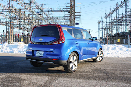 Editorial 2021 kia soul ev limited 06 db fr