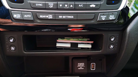 Editorial 2019 honda passport touring 25 jp