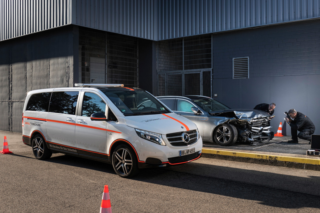 Mercedes-Benz investigacion accidentes (1).jpg