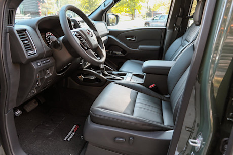 Editorial 2022 nissan frontier crew cab pro 4x 25 jm