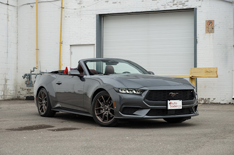 Editorial 2024 ford mustang convertible ecoboost td jv 240731 1