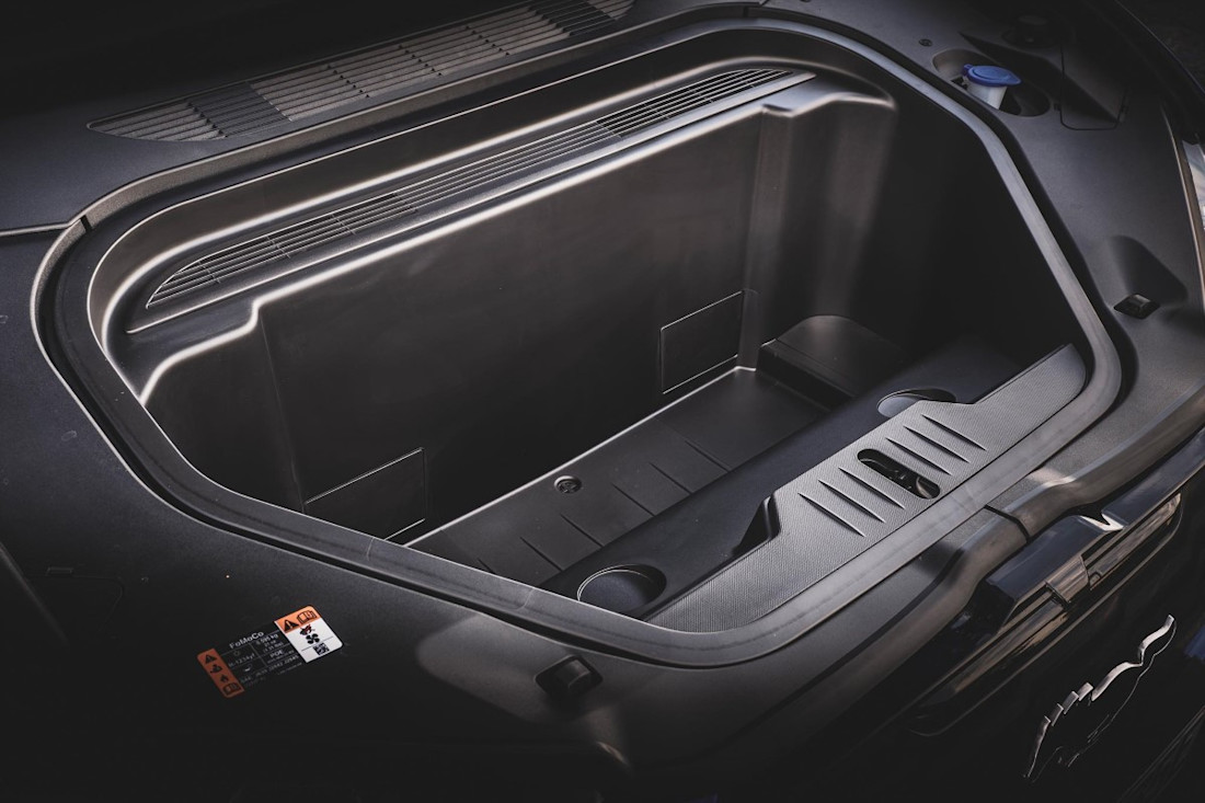 2021FordMustangMach-E_GT_Cyber_Orange_104-LOW