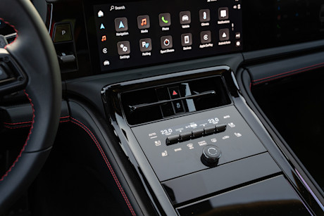 2025 Porsche Panamera GTS Review Image