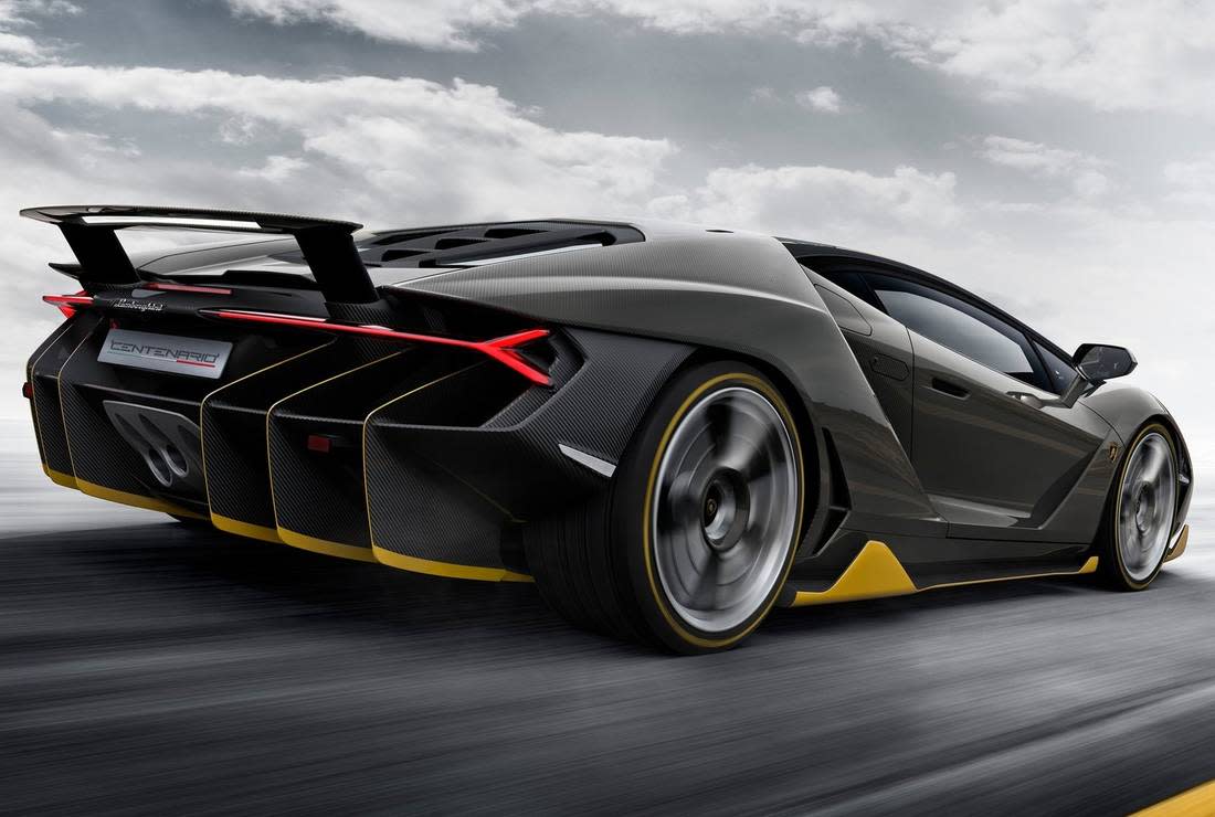 7IMXsEWaNH1r8hPgoOXuRp-fbb001e588f7e4b8d42f895a940a6372-Lamborghini-Centenario-Back-1100