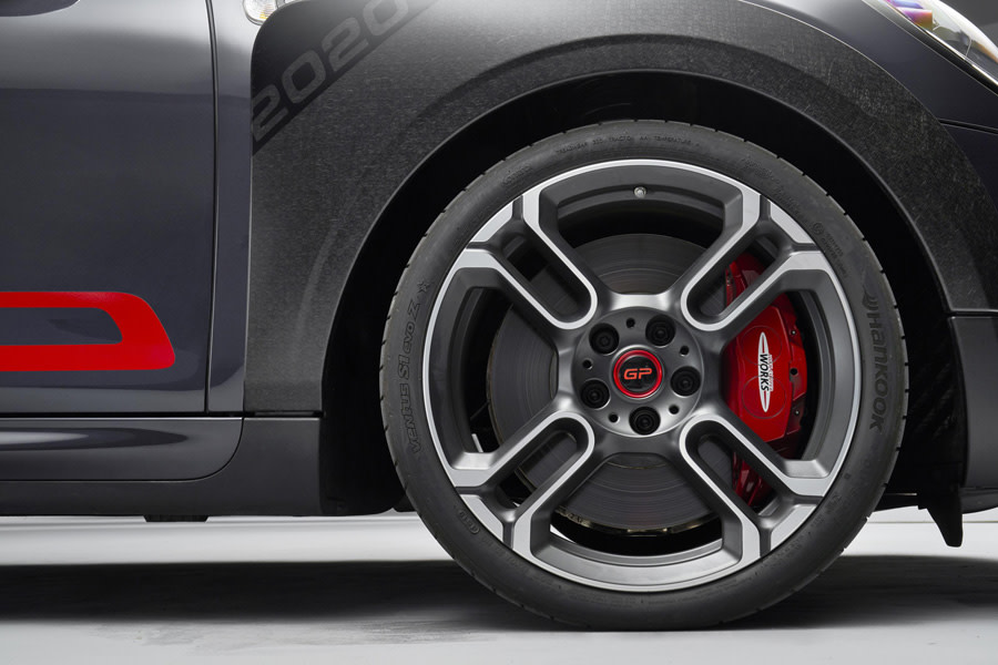 mini-jcw-gp (5).jpg