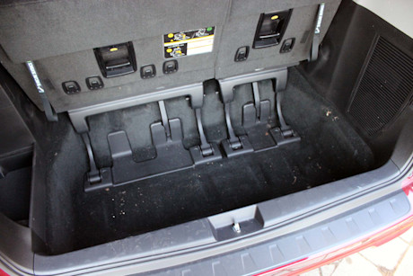 Editorial 2019 toyota sienna se awd v6 7 pass 39 dh