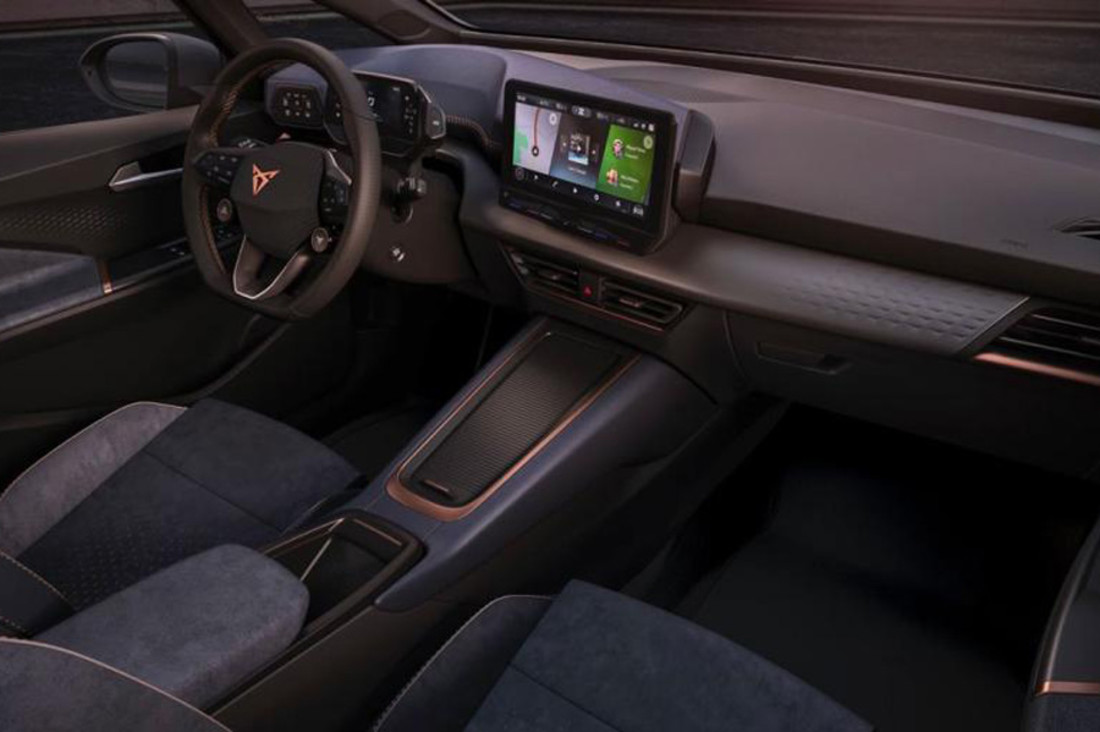 cupra el born 01.jpg