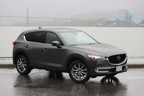 Editorial 2019 mazda cx 5 signature 03 dh