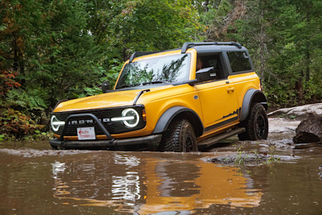 Editorial 2021 ford bronco 2 door wildtrak 12 di
