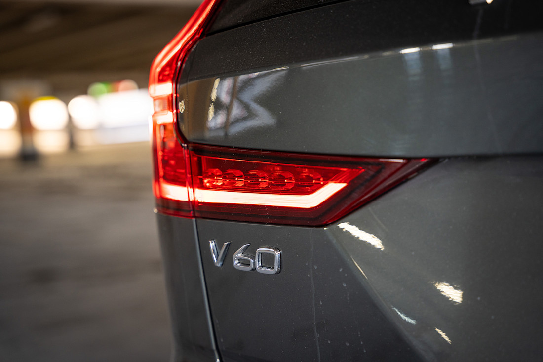 2026 Volvo V60 Cross Country - TD - JW - 260209 - 5.jpg