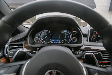 Editorial 2015 bmw x6 xdrive50i 31