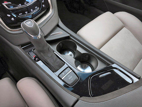 Editorial 02 bh 2016 cadillac cts v