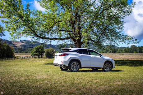 Editorial 2016 lexus rx 350 f sport bm 04