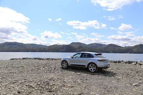 Editorial 2019 porsche macan s 23 ts