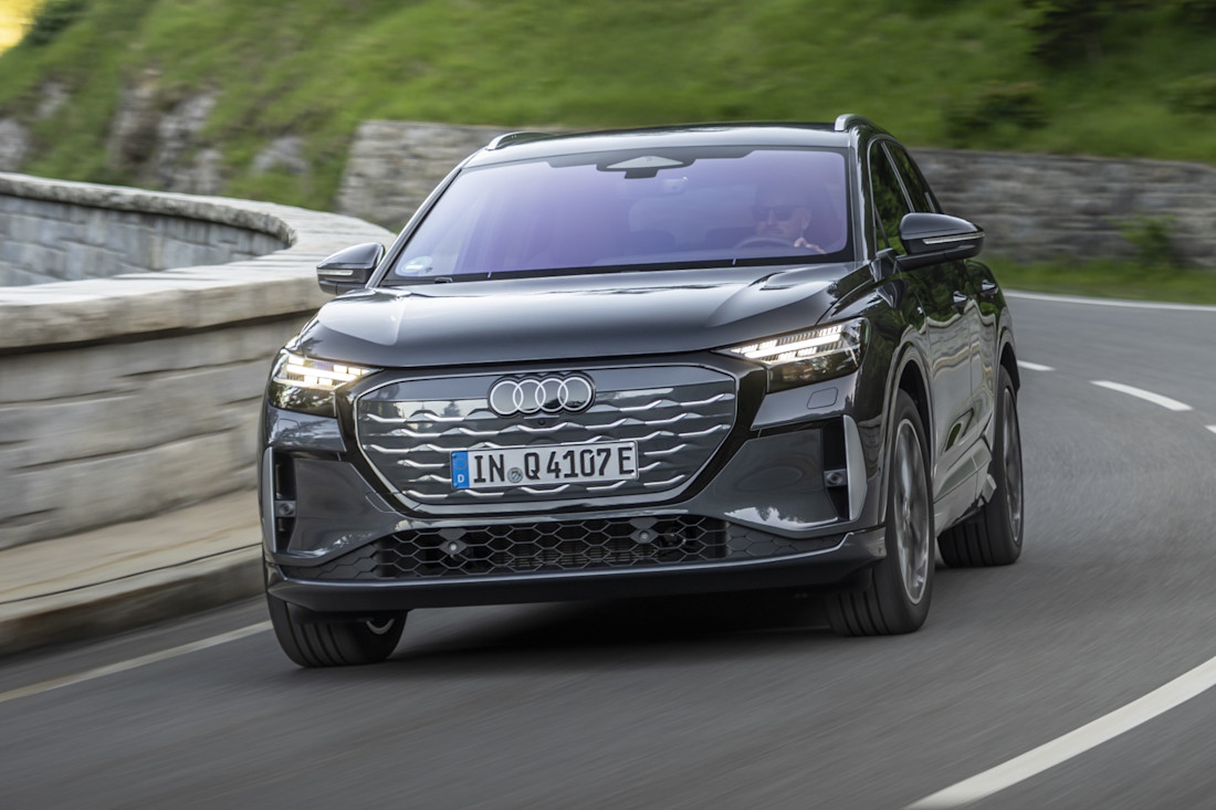audi q4 e-tron quattro s line82