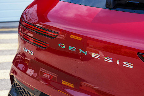 Editorial 2022 genesis gv70 35t sport plus awd 18 jl