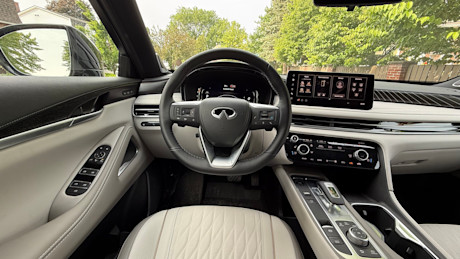 2026 Infiniti QX60 vs Nissan Pathfinder - COMP - MSP - 260607 - 9
