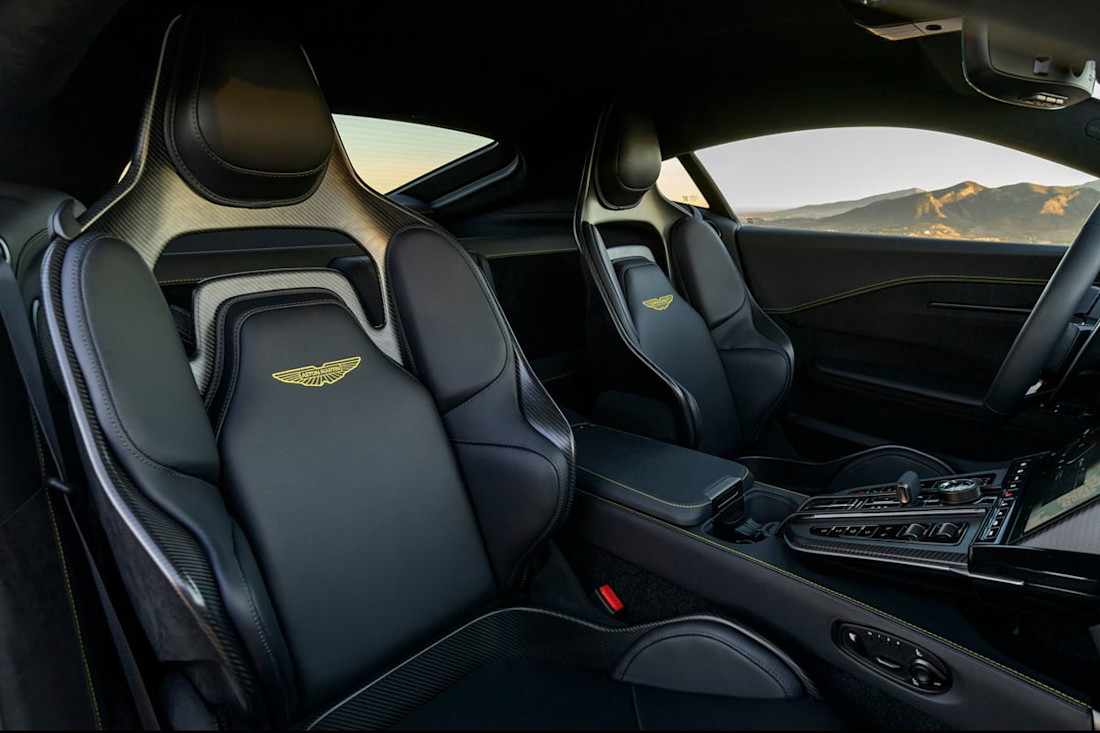 Aston_Martin-Vantage-2025-asientos.jpg