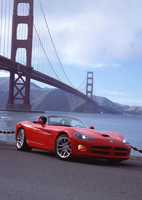 Editorial viper srt10 8