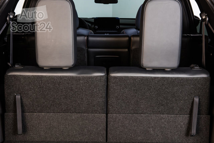 Mitsubishi-Outlander-2022-1280-41.jpg