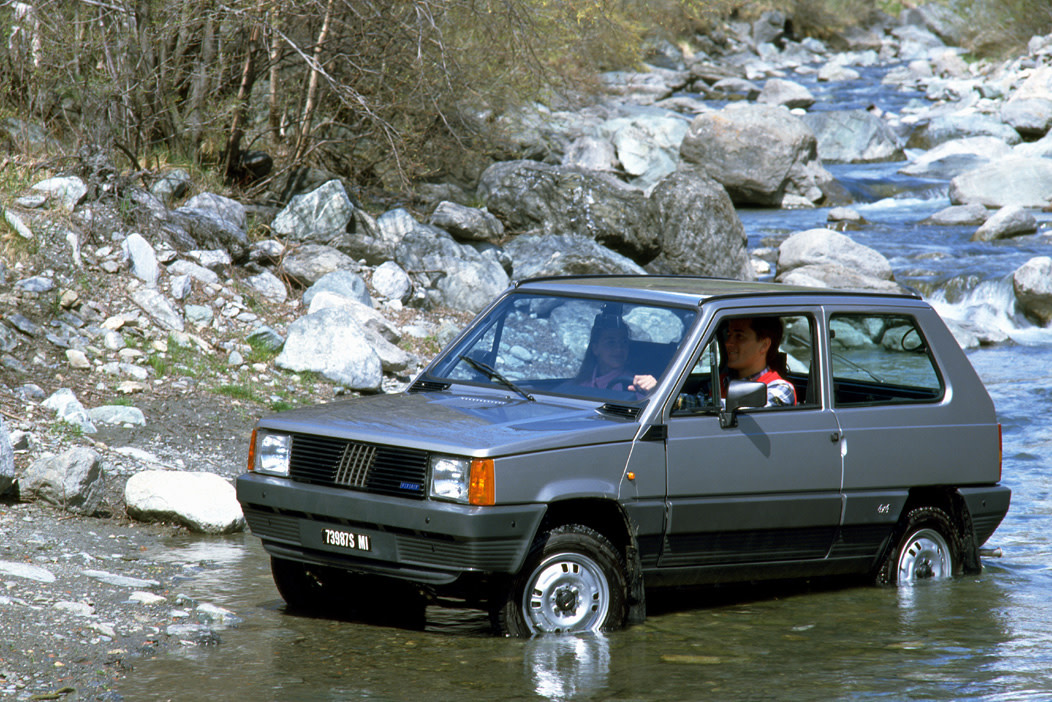 eindelijk-nieuwe-fiat-panda-2024-is-hier-en-hij-wordt-niet-alleen-elektrisch-2024-07.jpg