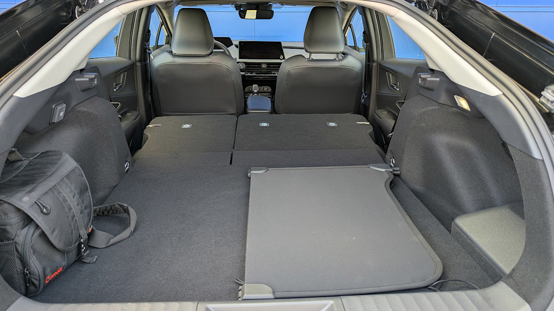 2026 Toyota Prius PHEV - TD - DB - 260625 - 55.jpg