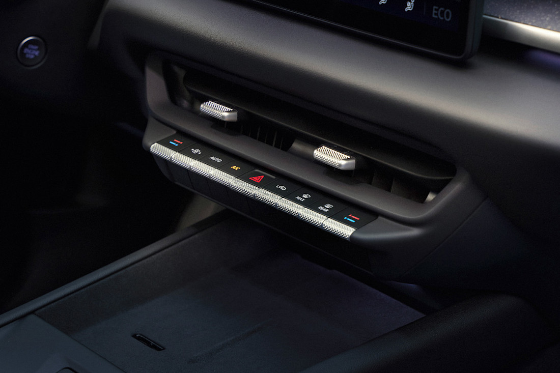 Volkswagen-ID3-NEO-2026-INTERIOR (1).jpg