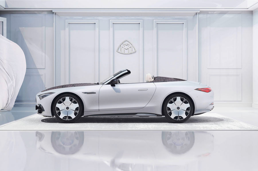 Mercedes-Maybach SL 680 Monogram Series (11).jpg