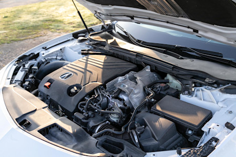 Editorial 2023 acura tlx type s 14 jw
