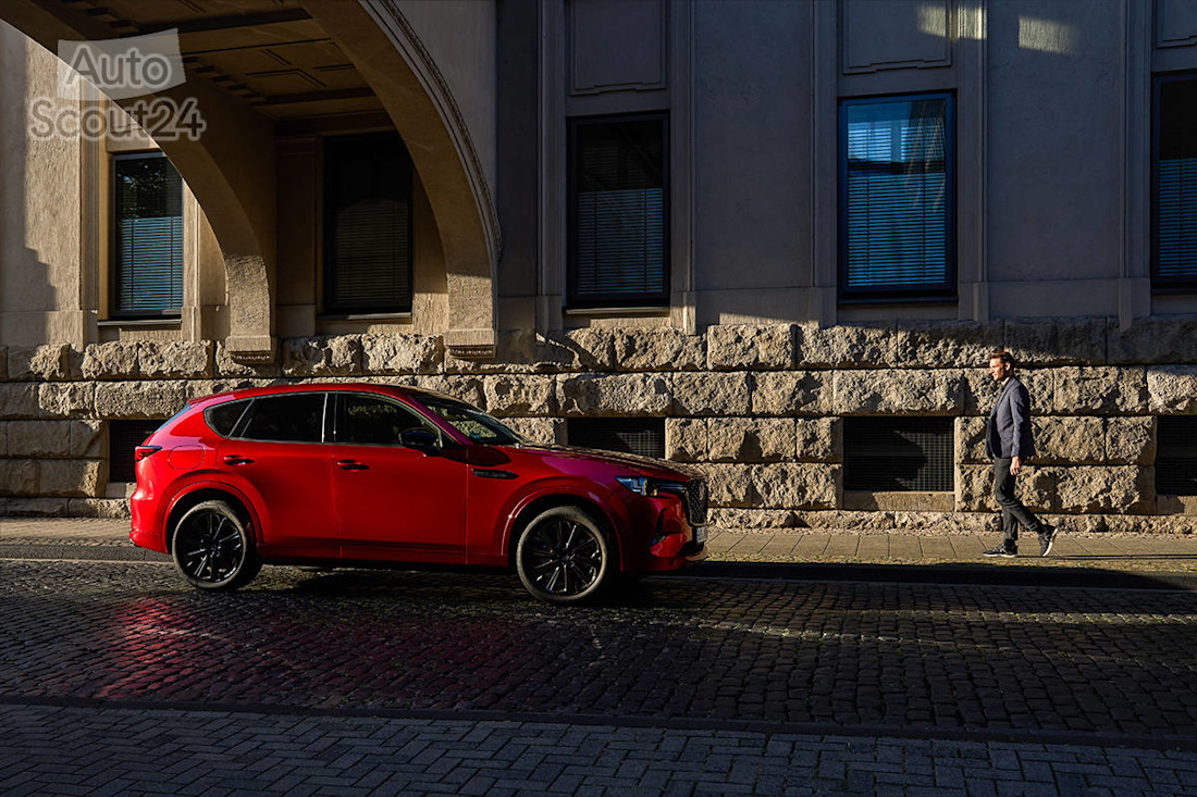 MazdaCX-60_Homura_Germany_still_-(2).jpg