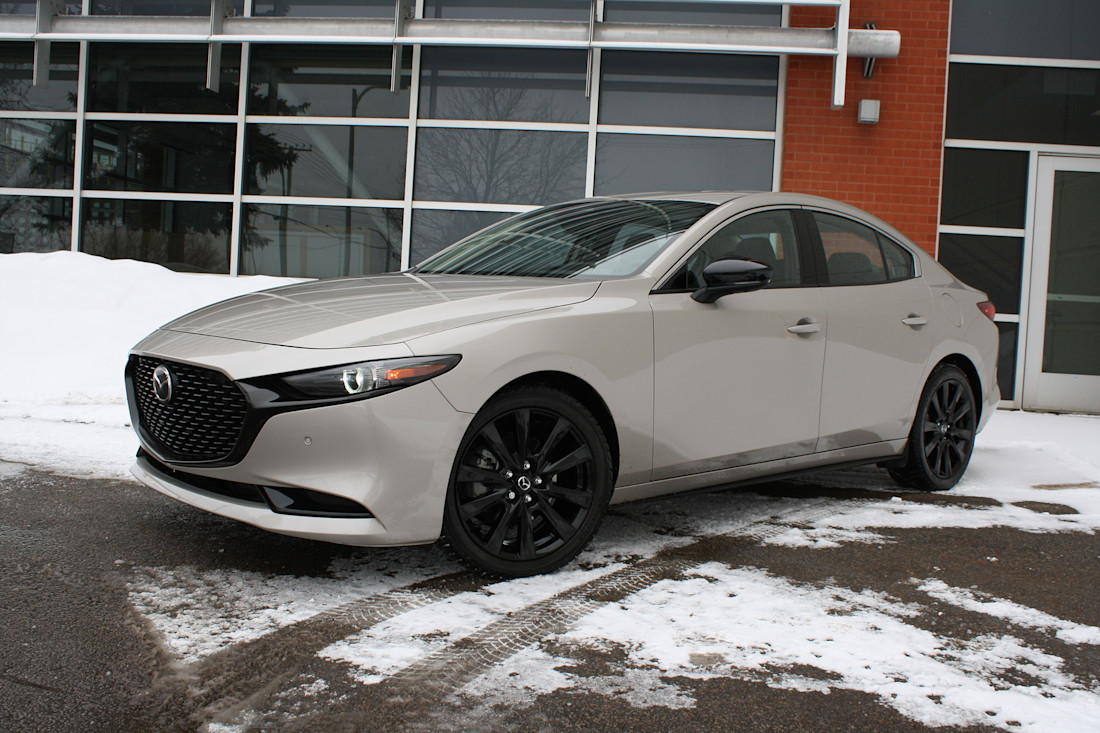Mazda Mazda3 GT Turbo AWD 2025 : essai routier - AutoHebdo.net