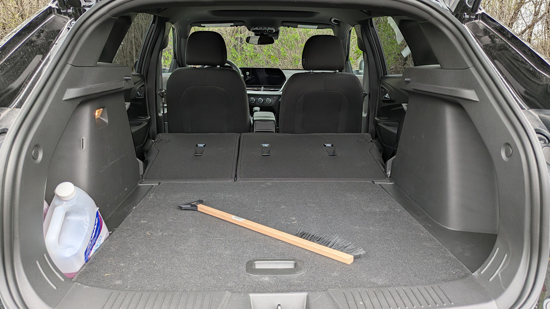 2026 Chevrolet Trax - TD - DB - 260514 - 48.jpg
