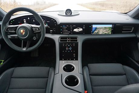 Editorial 2021 porsche taycan 4s 15 di