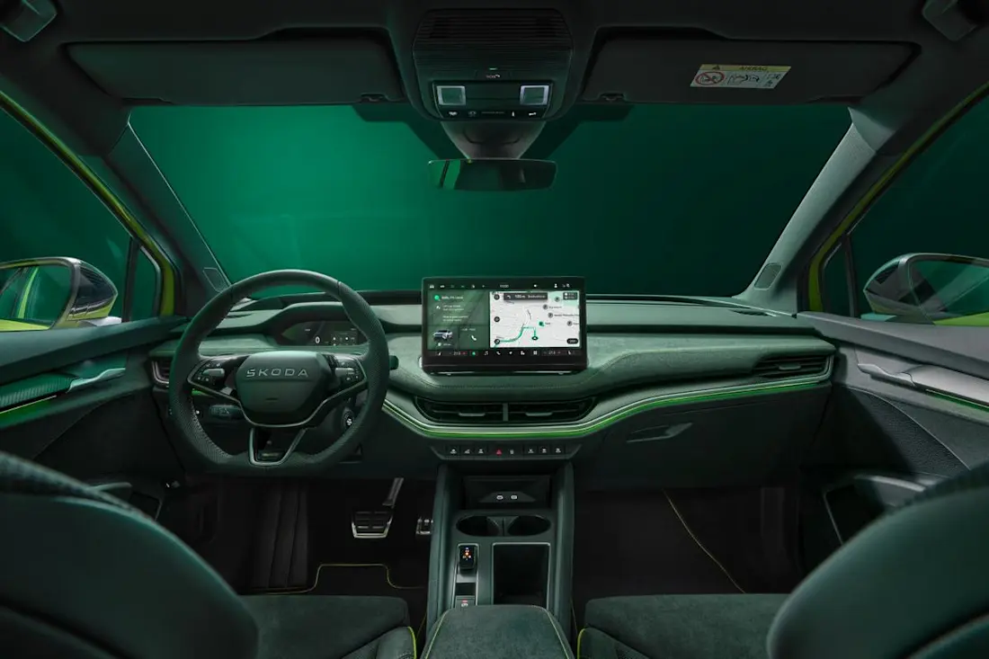 skoda-elroq-rs-2025 (4) skoda-elroq-rs-2025 (4)