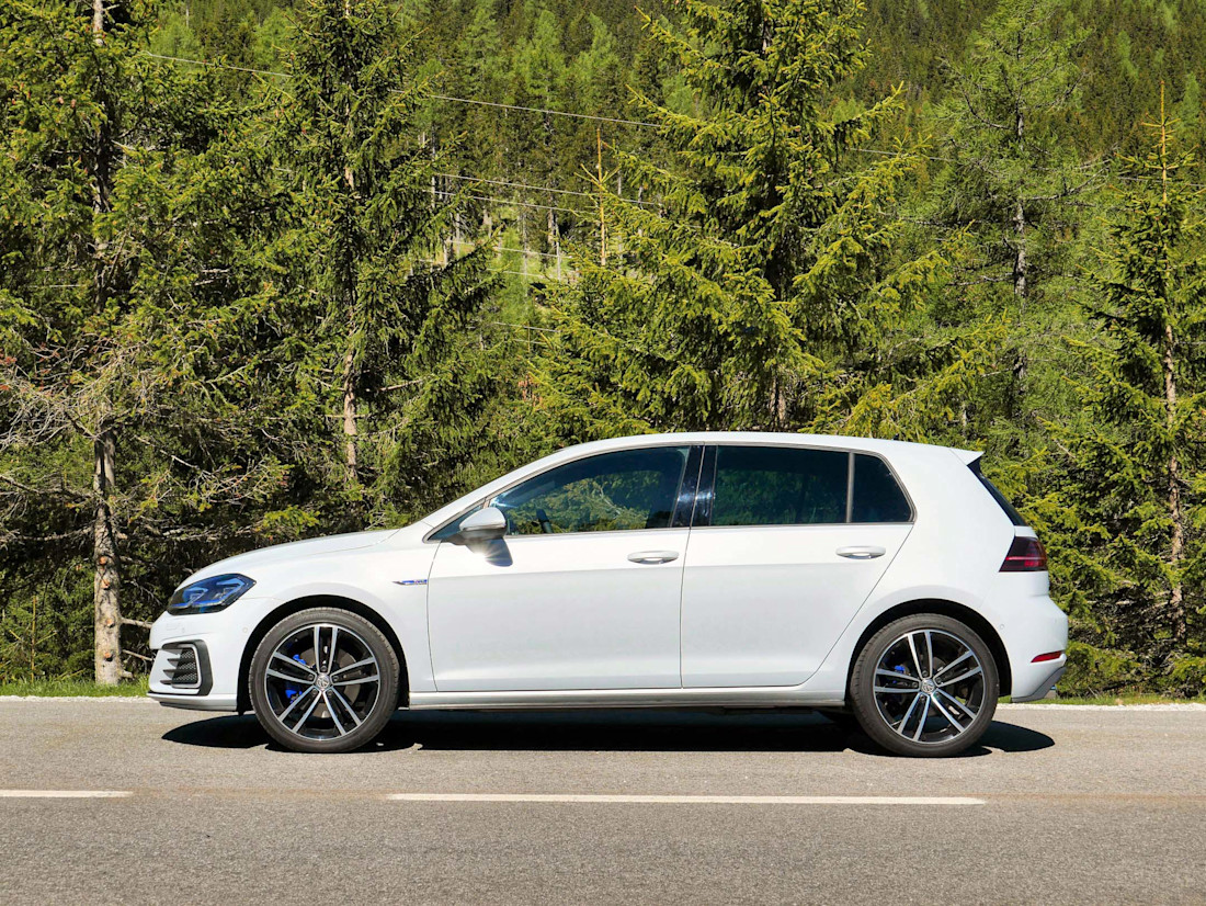 Editorial 2018 volkswagen golf gte 05 bh