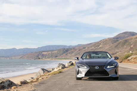 Editorial 2024 lexus lc 500 convertible td 240111 04 jw