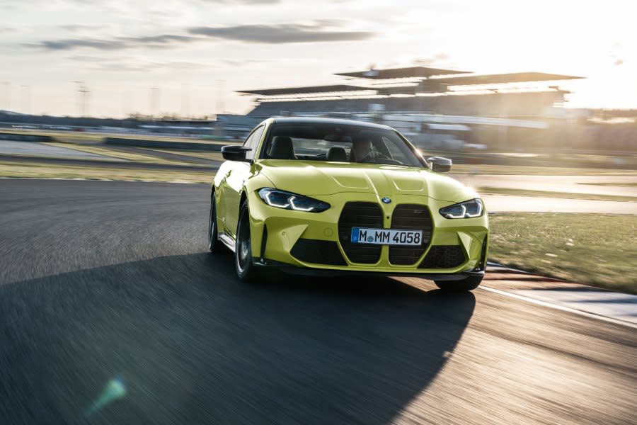 P90399227_highRes_the-new-bmw-m4-compe (1).jpg