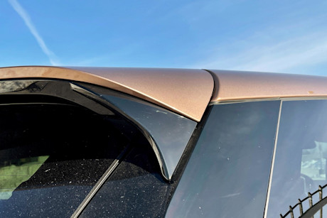 Editorial 2022 land rover range rover evoque p250 bronze collection 17 ct