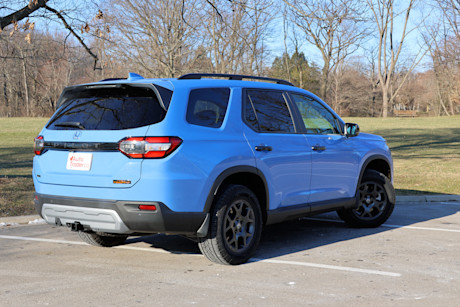 Editorial 2024 honda pilot review exterior rear 3q angle 4