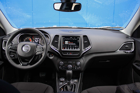 Editorial 2020 jeep cherokee north altitude 17 db fr