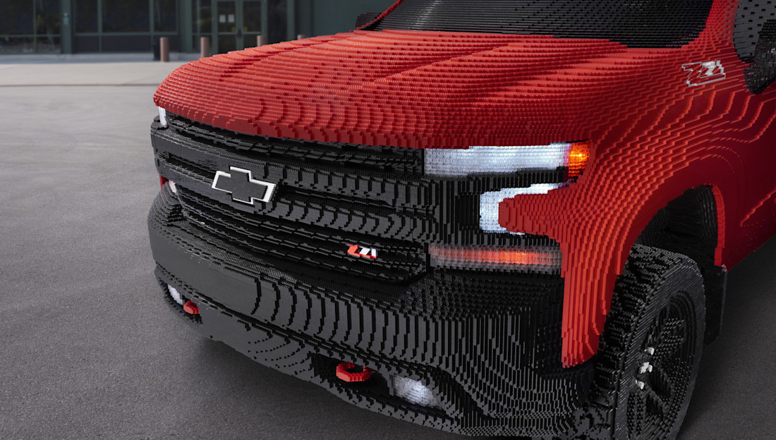 Editorial 2019 fullsize lego silverado 07