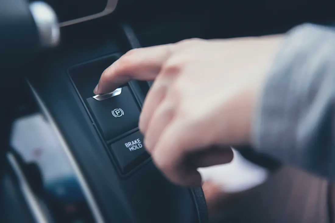 Freno di stazionamento: elettrico, cos’è, problemi