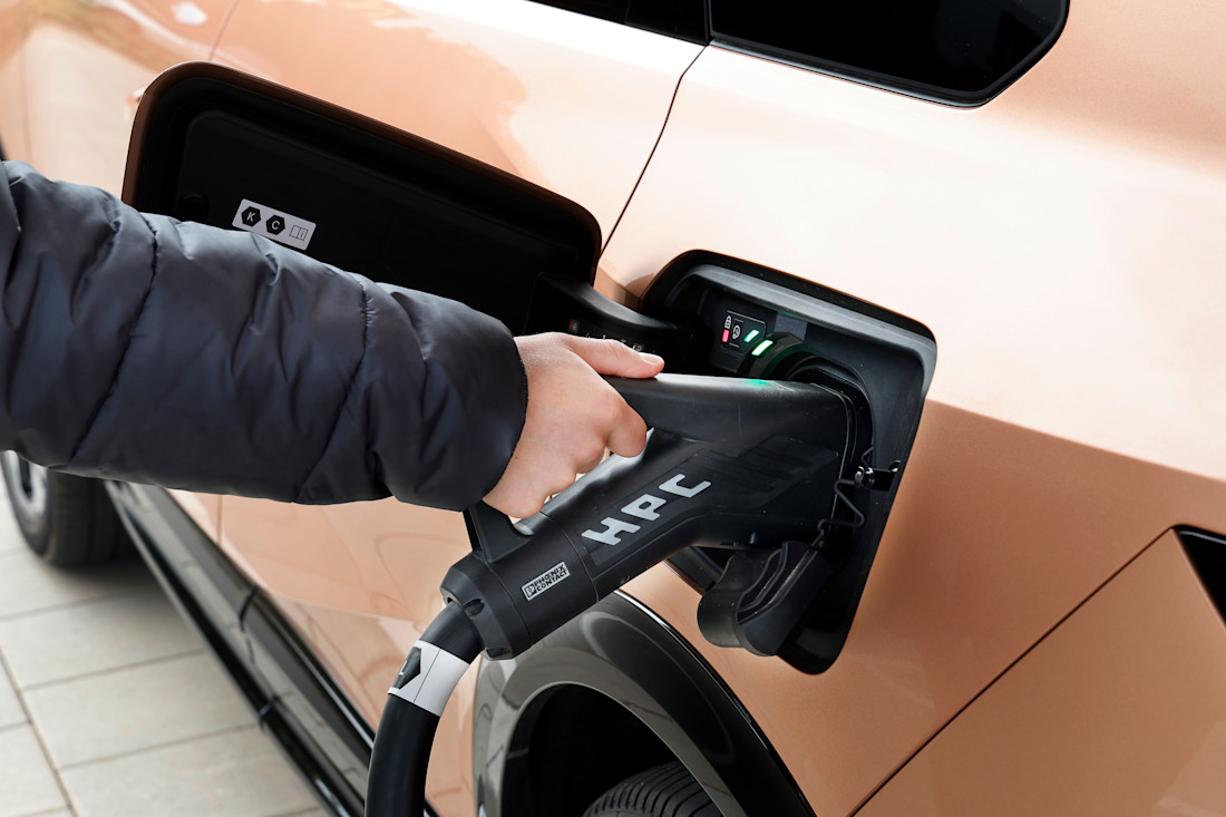 ADV156 - AutoScout24 adviespagina - waar elektrische auto opladen in europa foto2.jpg