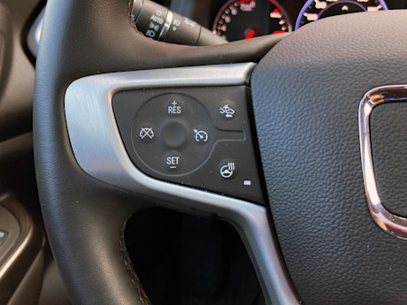 GMC Acadia SLT 2023 : essai routier Image