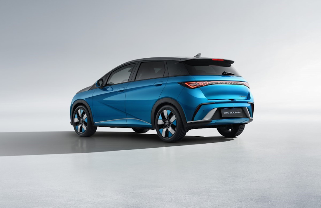 Blue Exterior 03