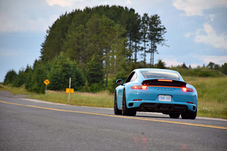 Editorial 2017 porsche 911 carrera 4 gts 13 jp
