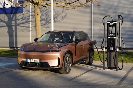 Lynk & Co 08 (2026)_Ladestation