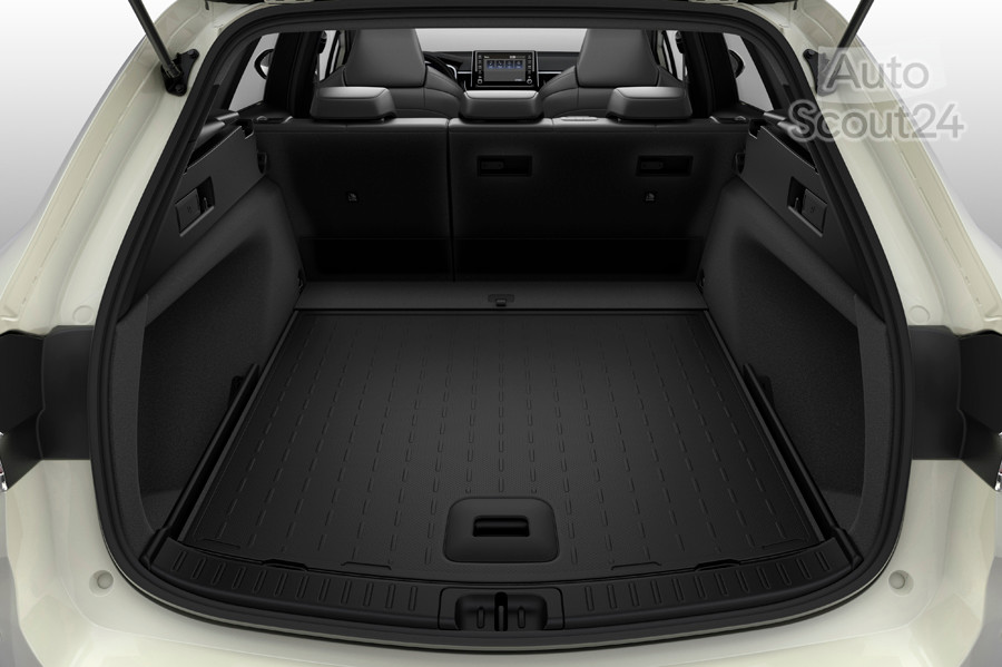 Suzuki-Swace-2021-1280-11.jpg