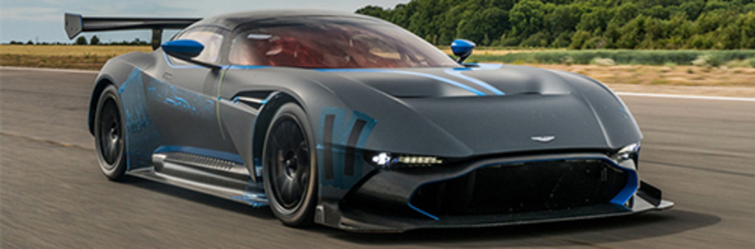 Presentación: Aston Martin Vulcan – Hasta el circuito… ¿y más allá?